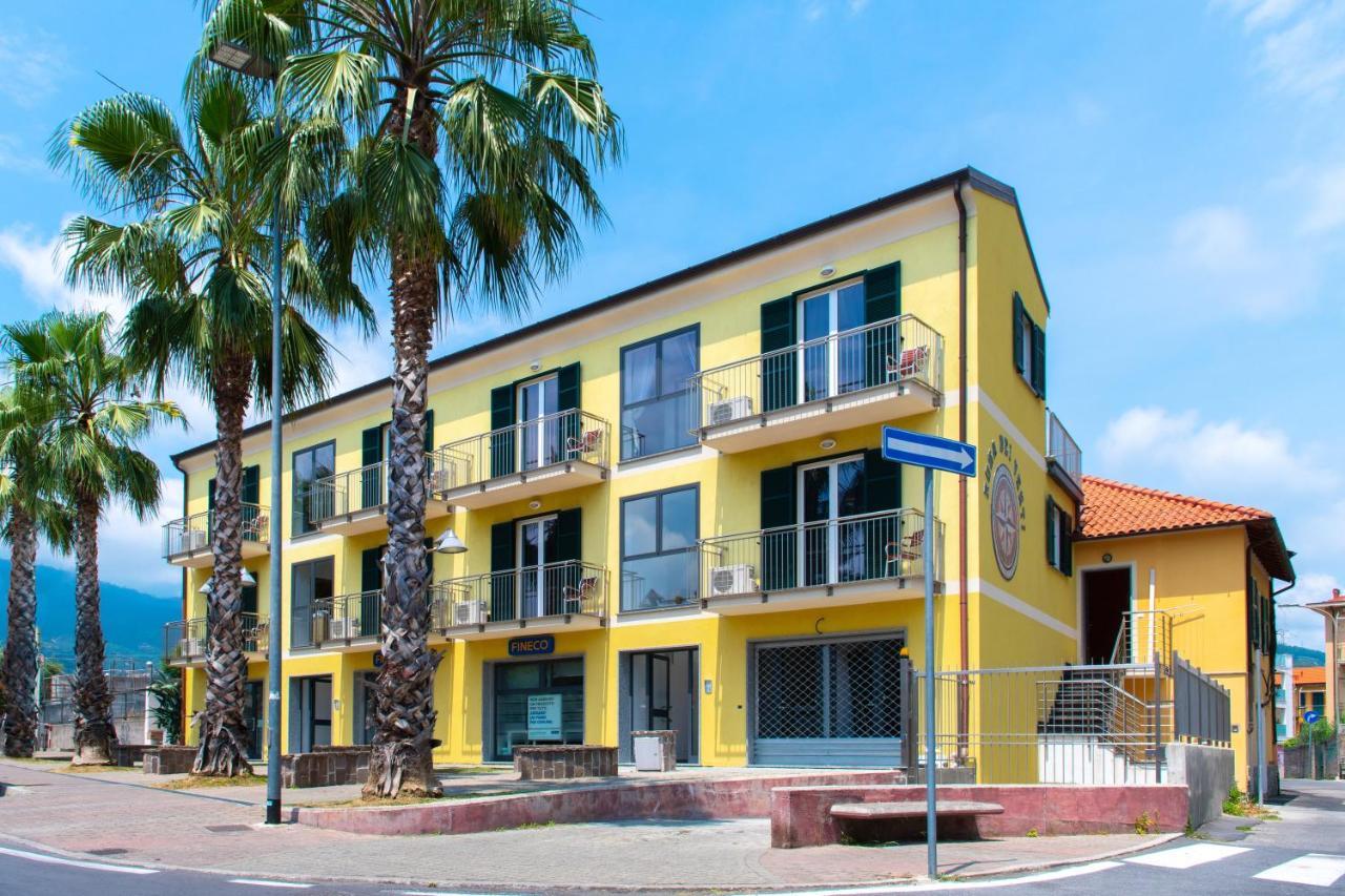 Apartmán Libeccio Loano Exteriér fotografie
